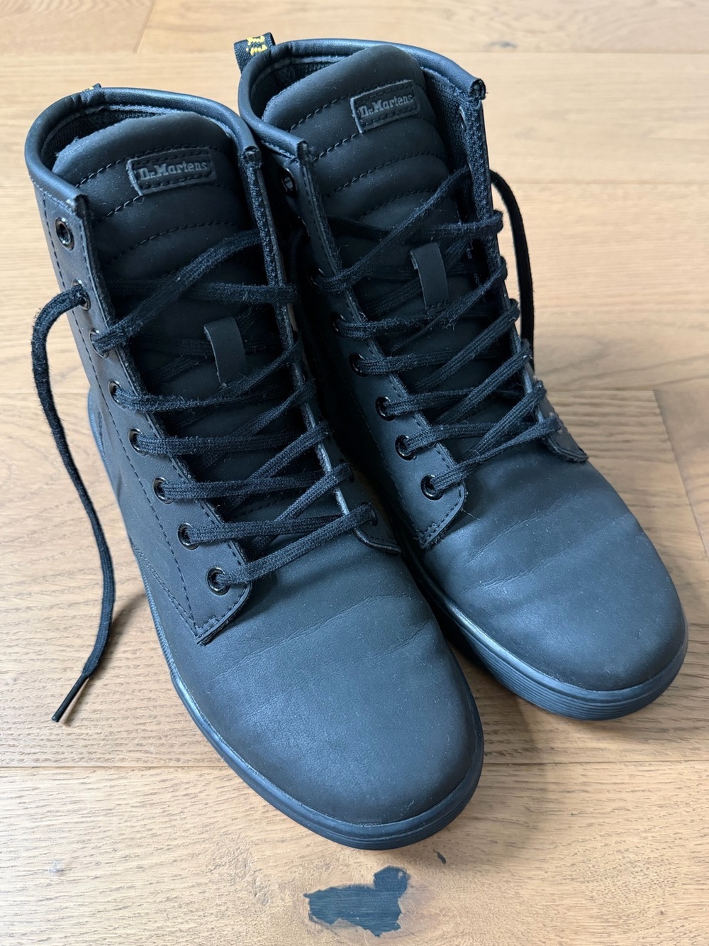 Dr. Martens Sheridan Women's Matte Casual Boots - Size 7 - EU 38 - Black - EUC